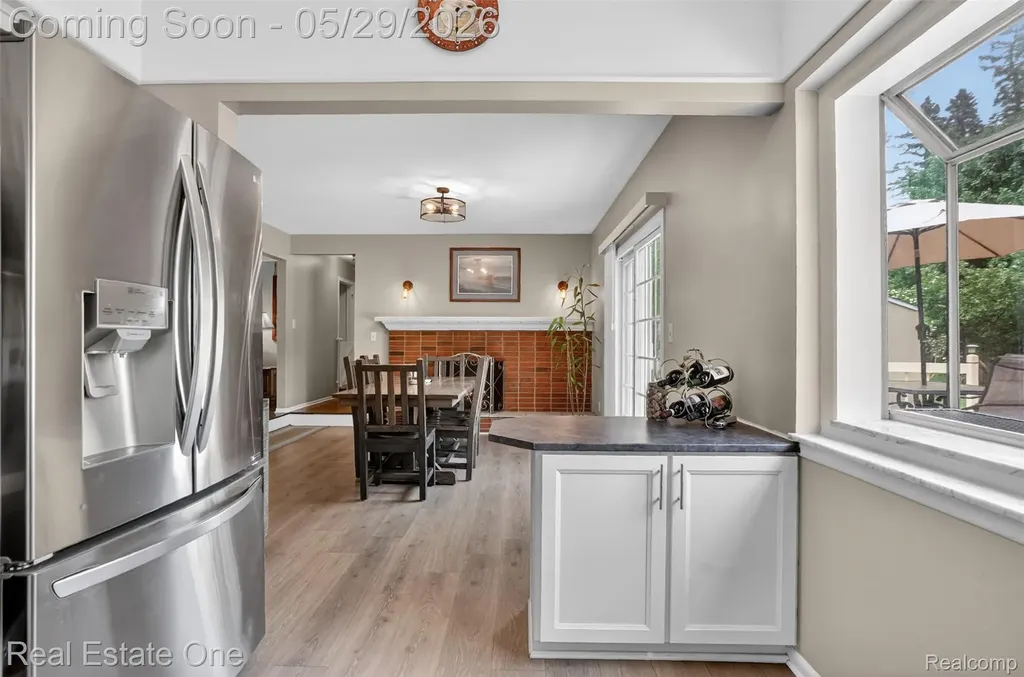 2802 Costa Mesa Road Waterford Charter Township MI 48329