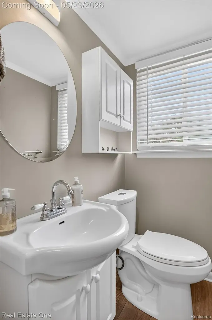 2802 Costa Mesa Road Waterford Charter Township MI 48329