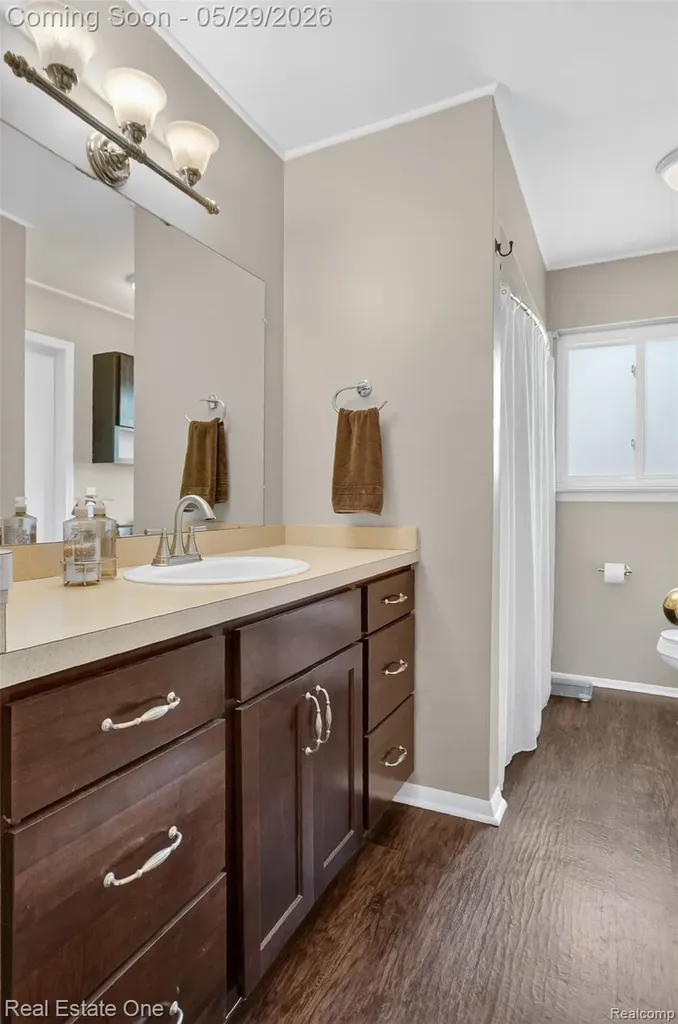 2802 Costa Mesa Road Waterford Charter Township MI 48329