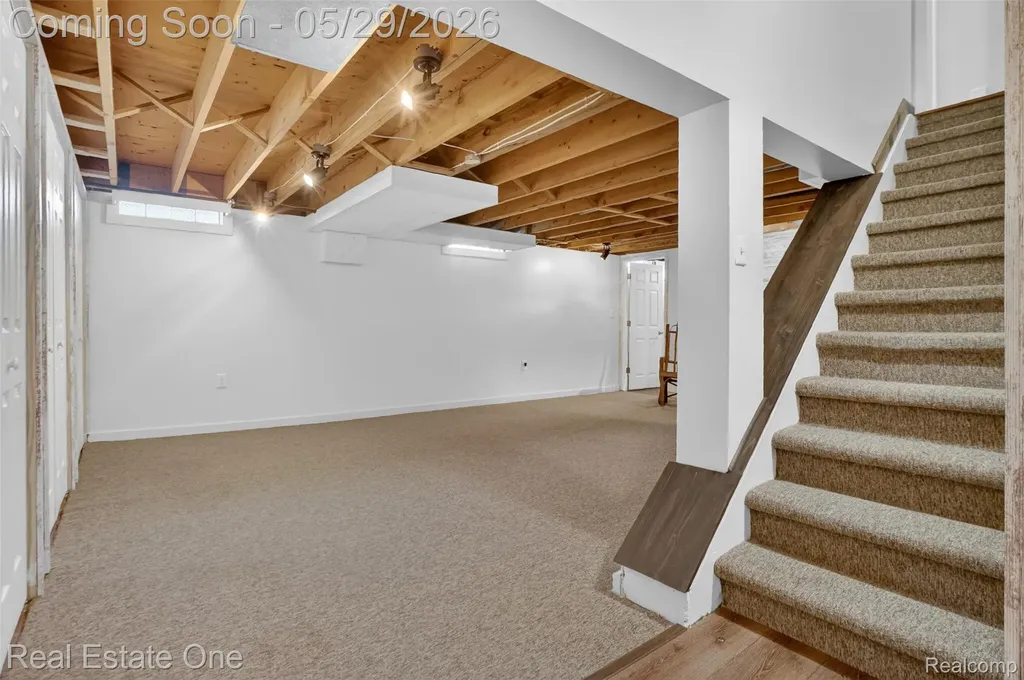 2802 Costa Mesa Road Waterford Charter Township MI 48329