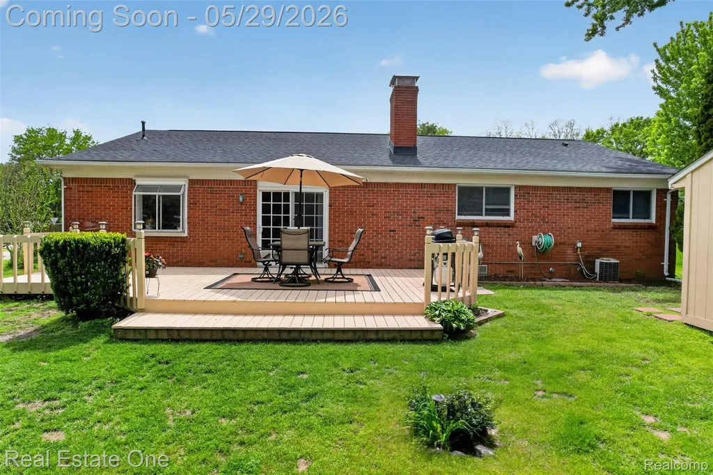 2802 Costa Mesa Road Waterford Charter Township MI 48329
