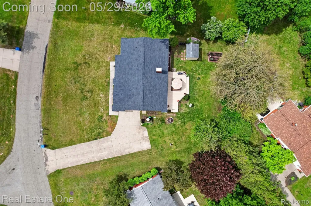 2802 Costa Mesa Road Waterford Charter Township MI 48329