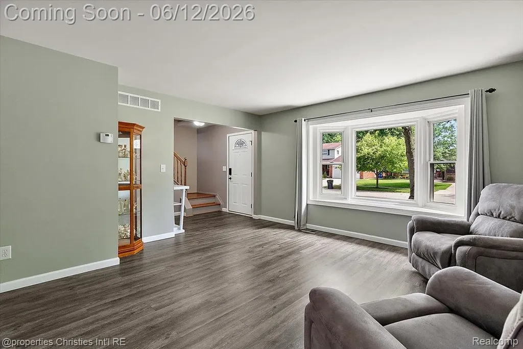 43848 Arlington Road Canton Charter Township MI 48187