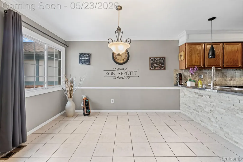 45511 Dover Drive Macomb Township MI 48044