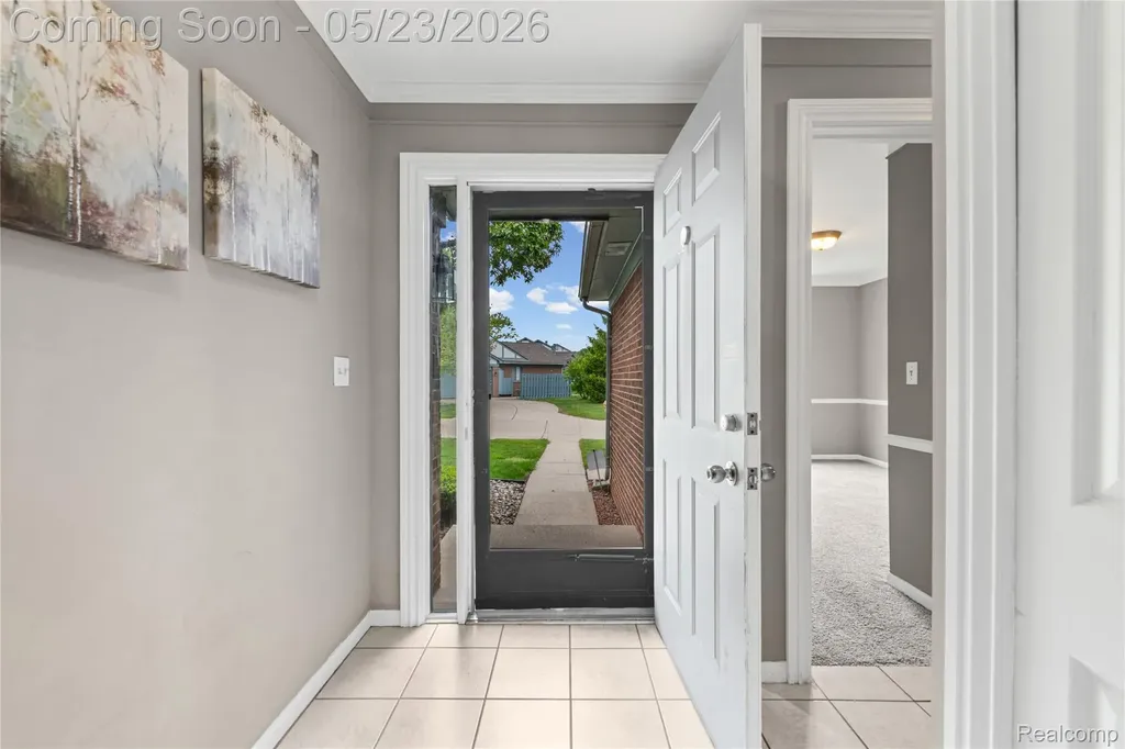 45511 Dover Drive Macomb Township MI 48044