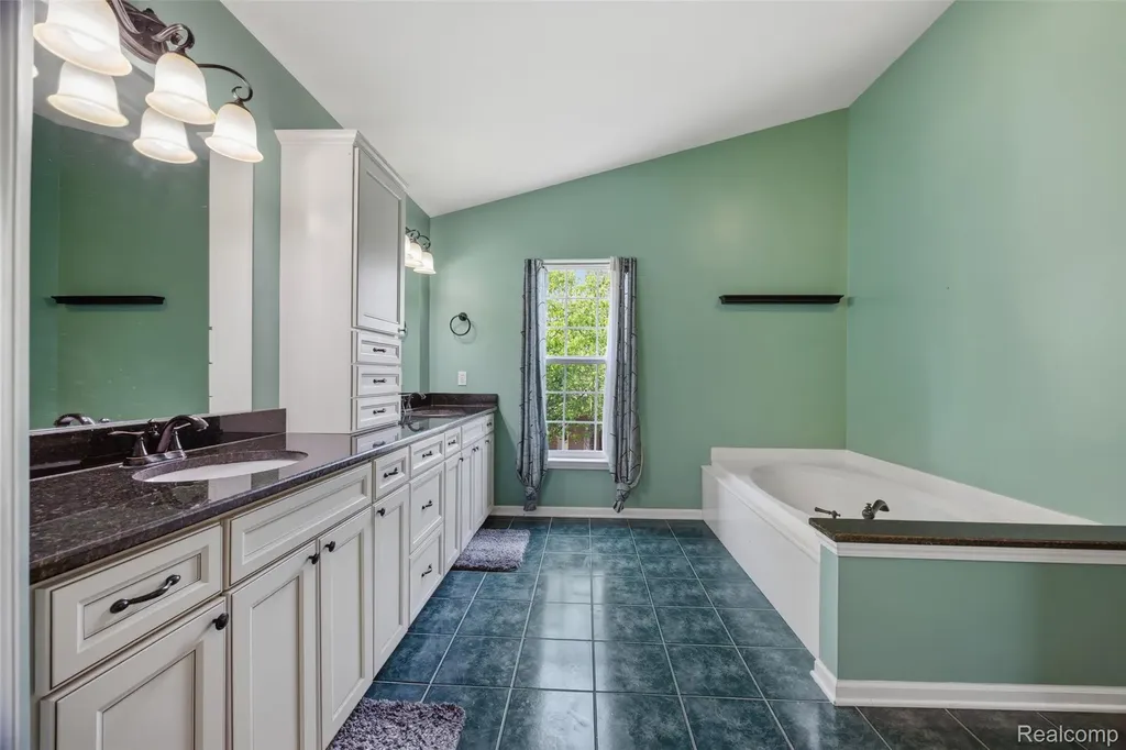 17895 Crystal River Drive Macomb Township MI 48042