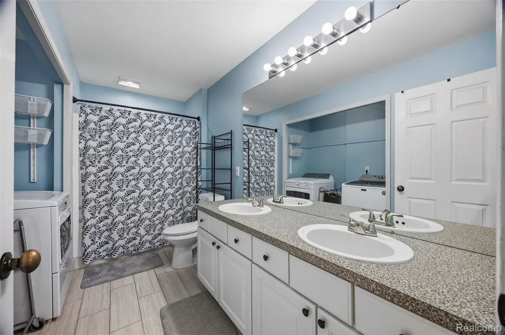 17895 Crystal River Drive Macomb Township MI 48042