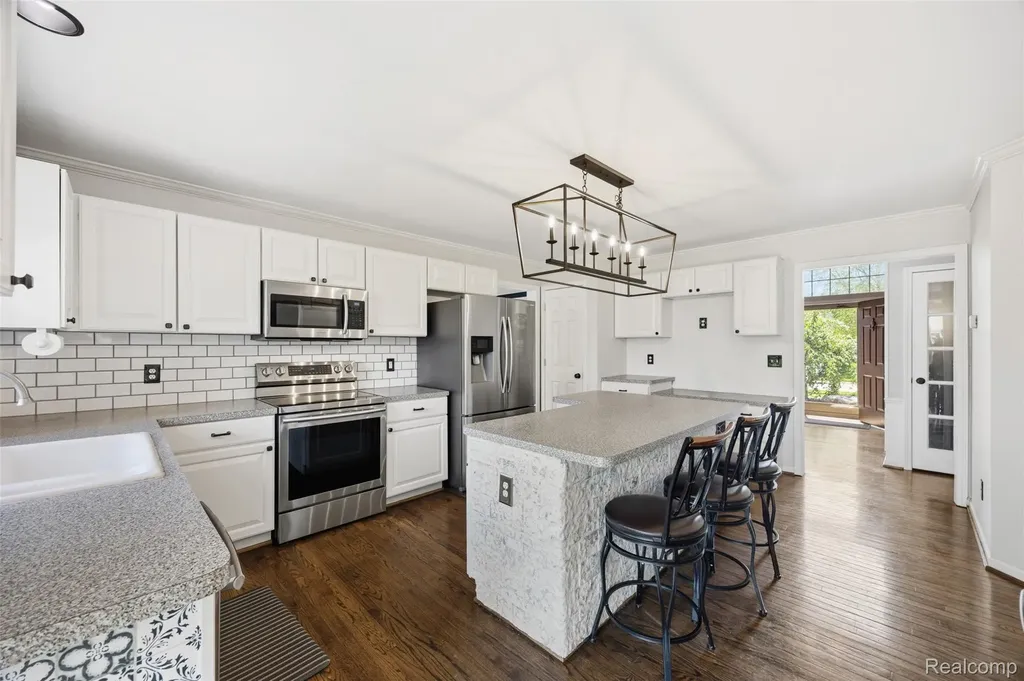 17895 Crystal River Drive Macomb Township MI 48042