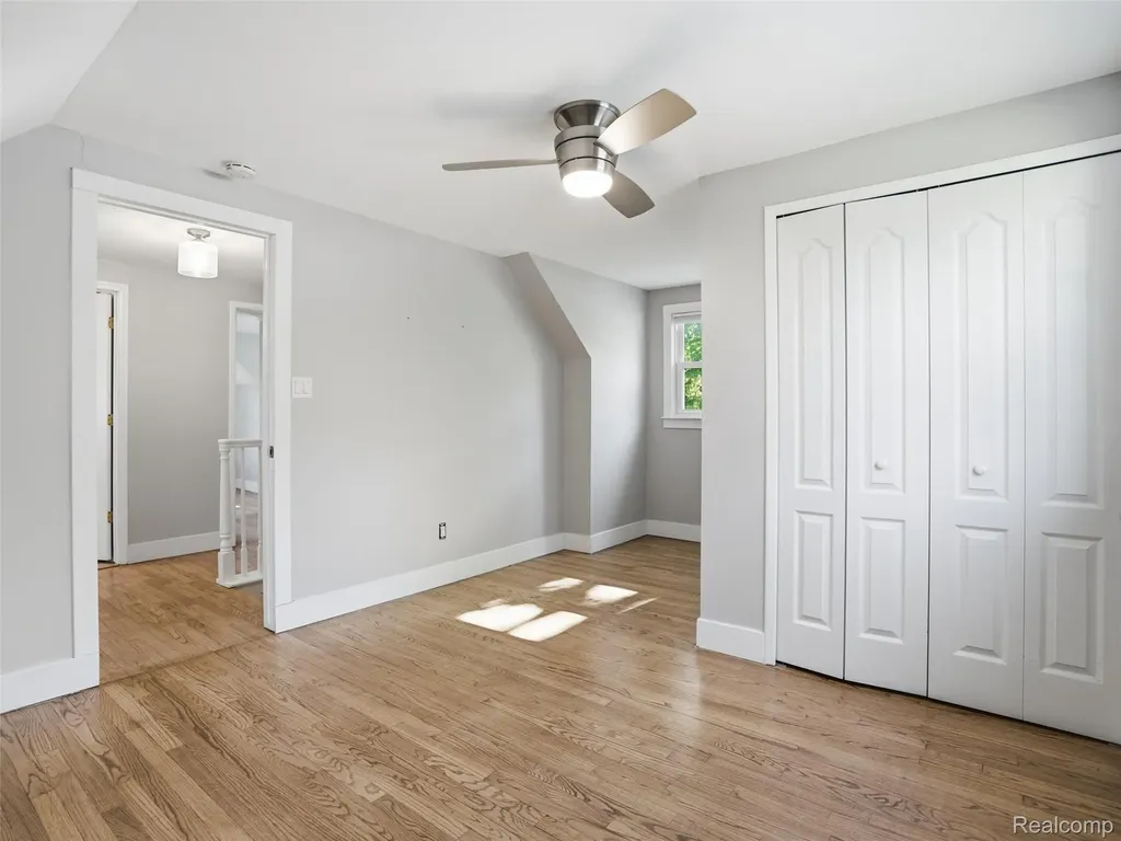 3867 Percy King Road Waterford Charter Township MI 48329