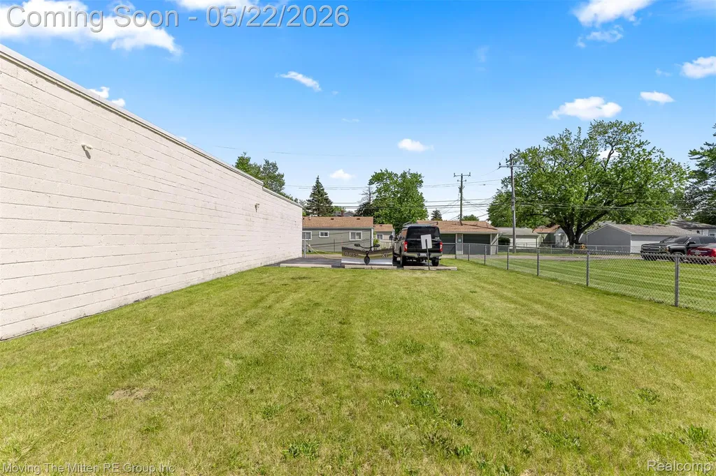 18906 Dix Road Melvindale City MI 48122