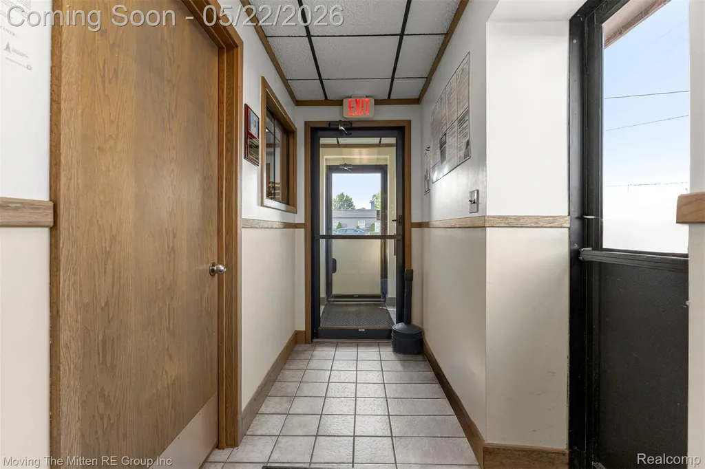 18906 Dix Road Melvindale City MI 48122