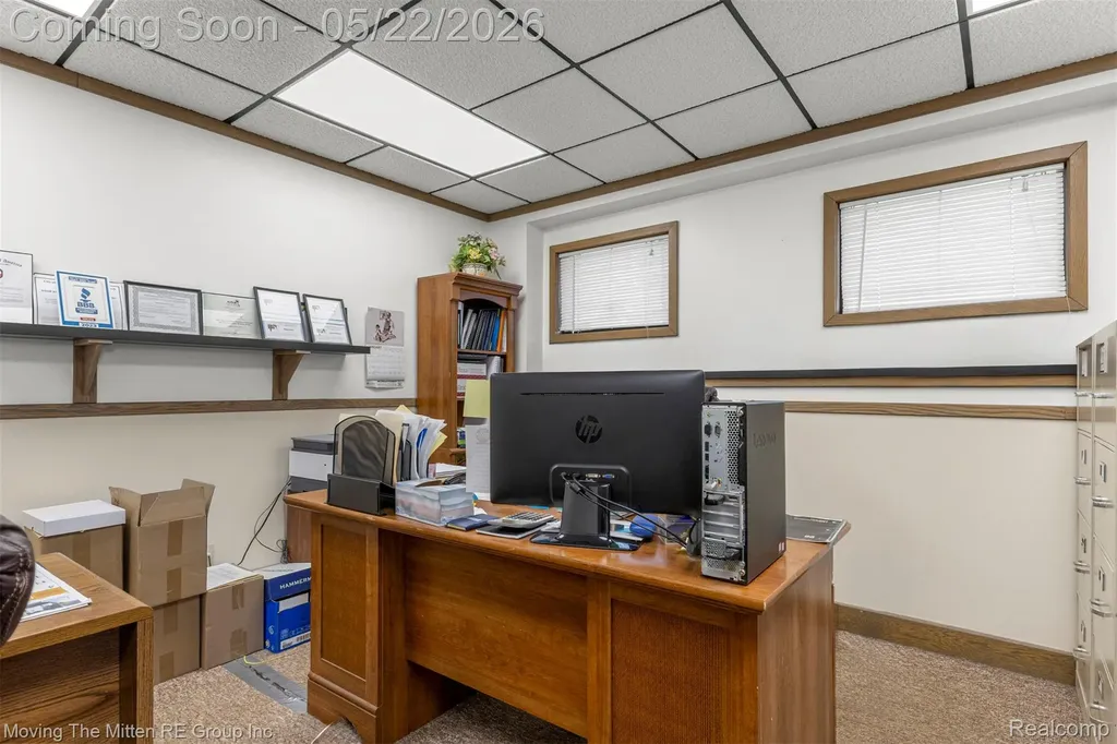 18906 Dix Road Melvindale City MI 48122