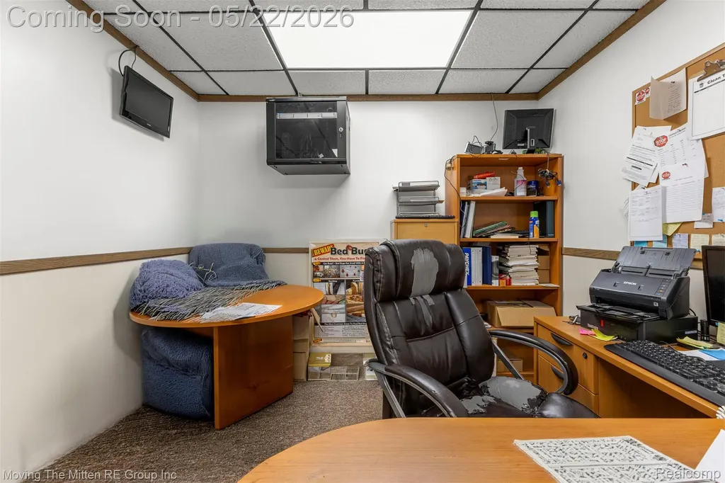 18906 Dix Road Melvindale City MI 48122