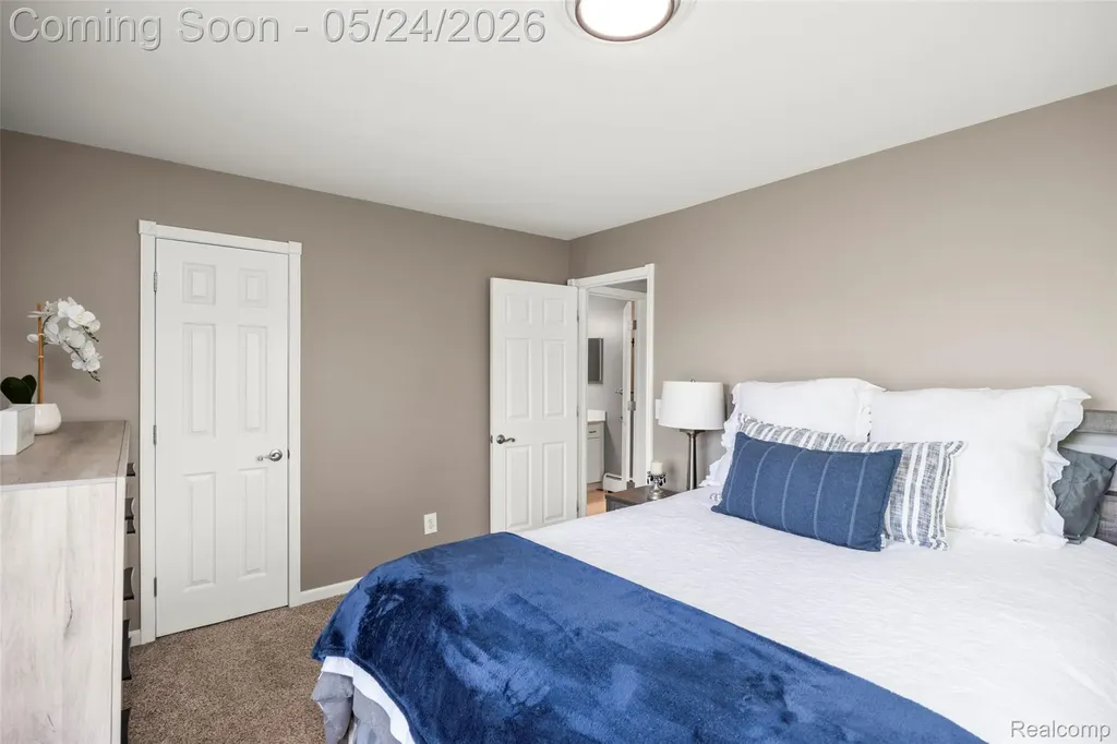 500 Romeo Rochester City MI 48307