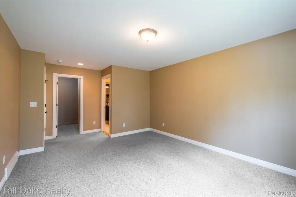 291 Golfside Drive Lapeer City MI 48446