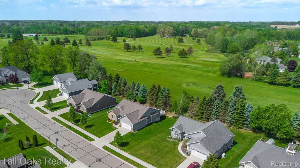 291 Golfside Drive Lapeer City MI 48446