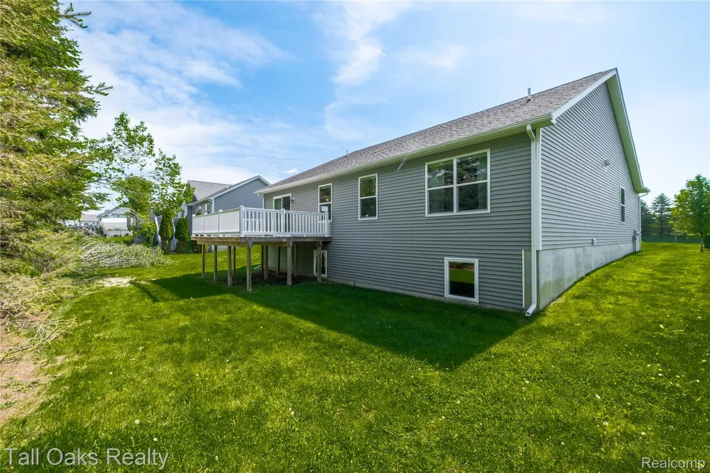 291 Golfside Drive Lapeer City MI 48446
