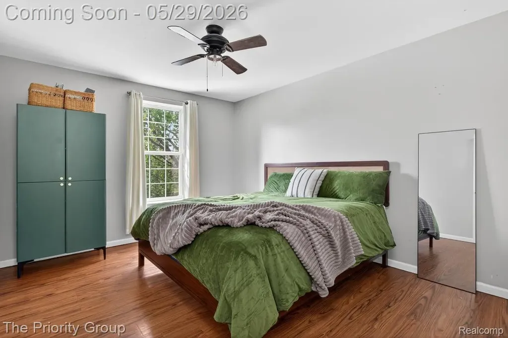 517 Deer Valley Road Holly Village MI 48442