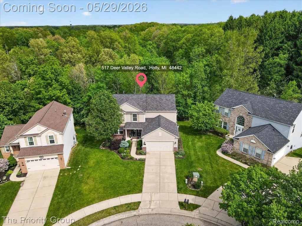 517 Deer Valley Road Holly Village MI 48442