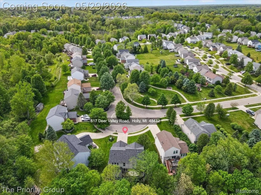 517 Deer Valley Road Holly Village MI 48442