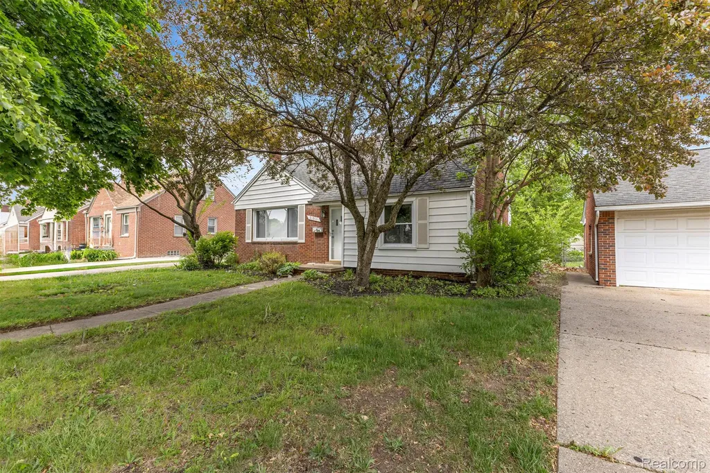 21311 Outer Drive Dearborn City MI 48124