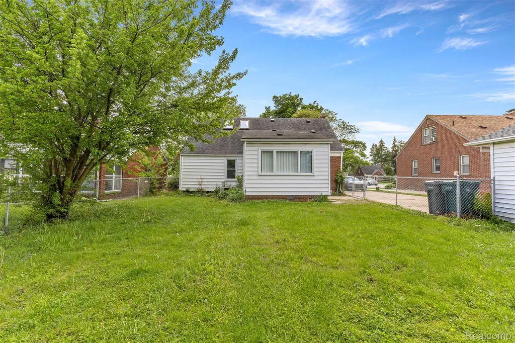 21311 Outer Drive Dearborn City MI 48124