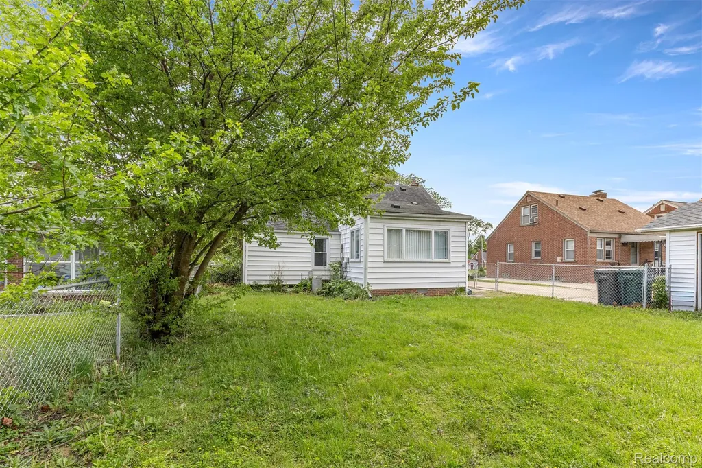 21311 Outer Drive Dearborn City MI 48124