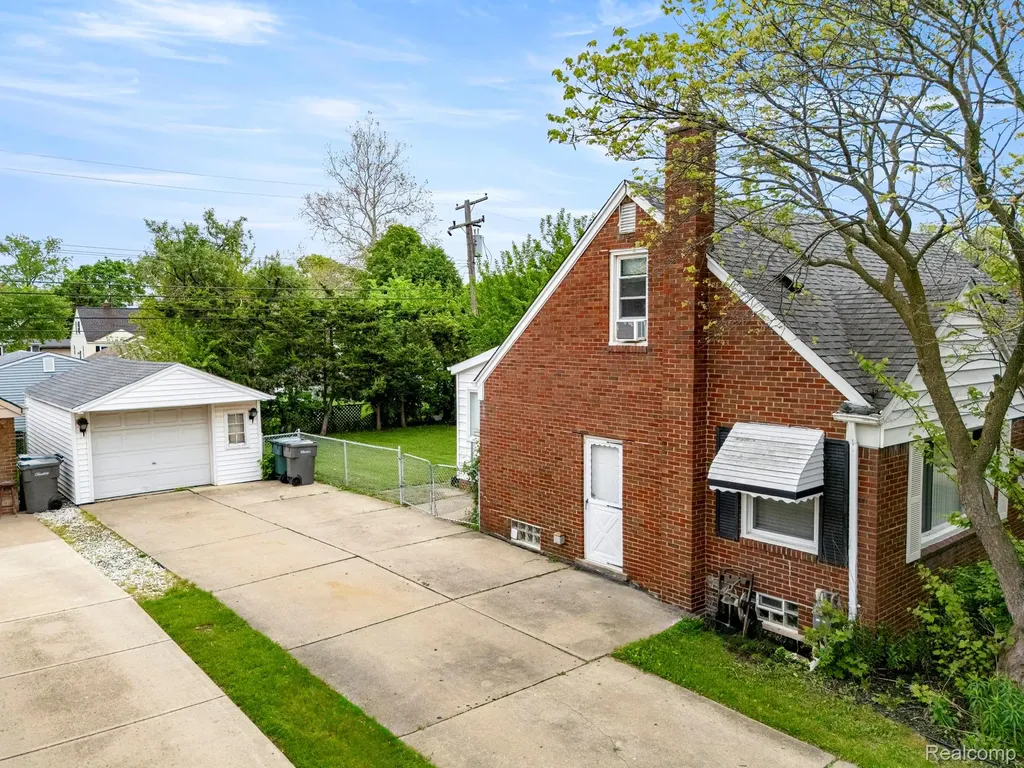 21311 Outer Drive Dearborn City MI 48124