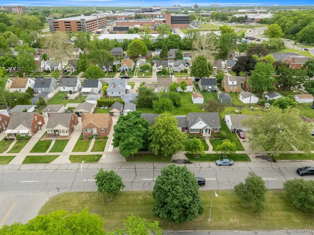 21311 Outer Drive Dearborn City MI 48124