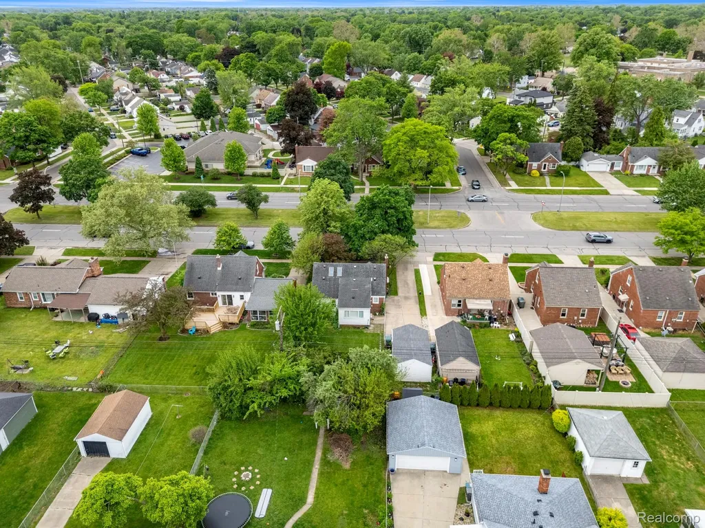21311 Outer Drive Dearborn City MI 48124