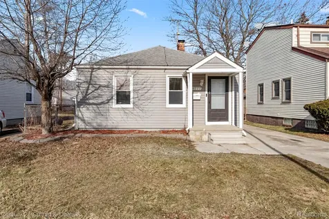 18777 Kingsville Street Harper Woods City MI 48225