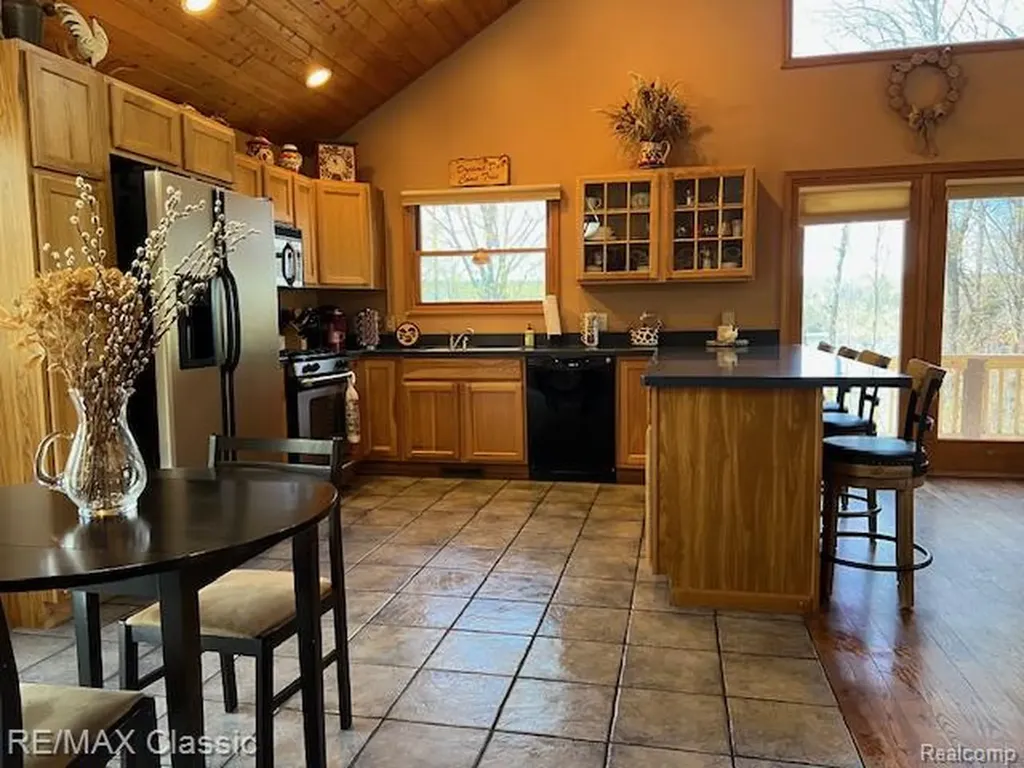 5091 W Kinney Road Summit Township MI 49431
