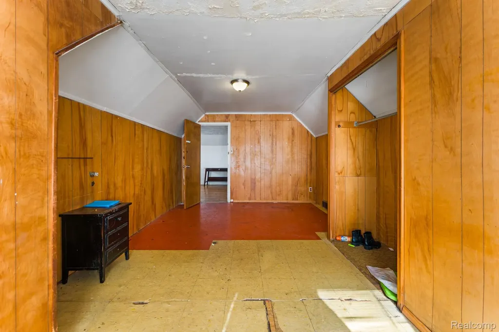 9230 Hartwell Street Detroit City MI 48228