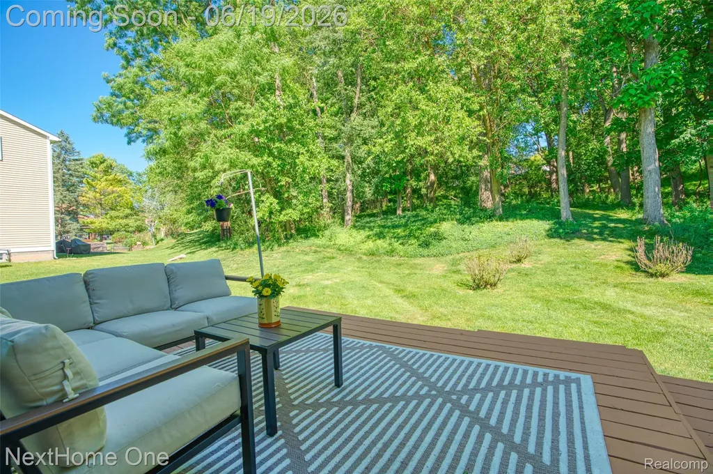 6448 Grand Circle Drive Genoa Township MI 48116