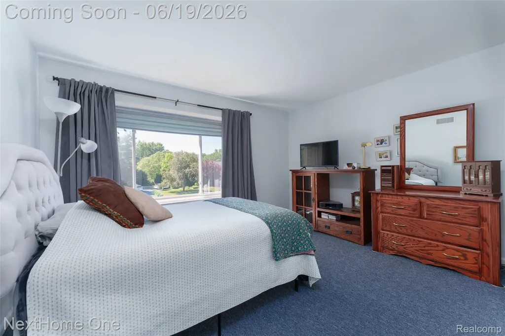 6448 Grand Circle Drive Genoa Township MI 48116