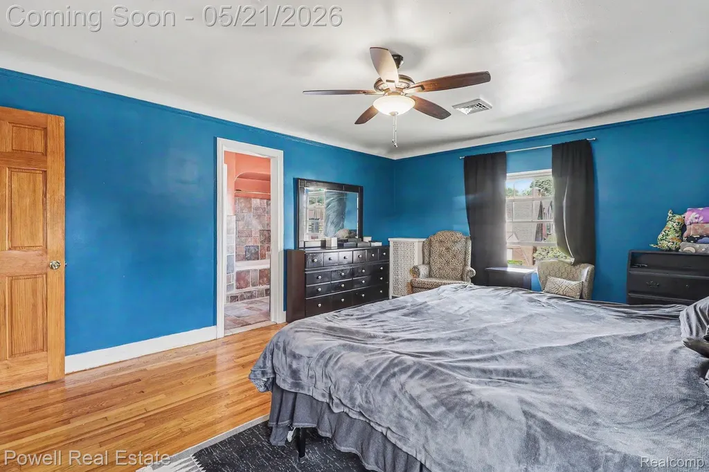 17503 Prairie Street Detroit City MI 48221