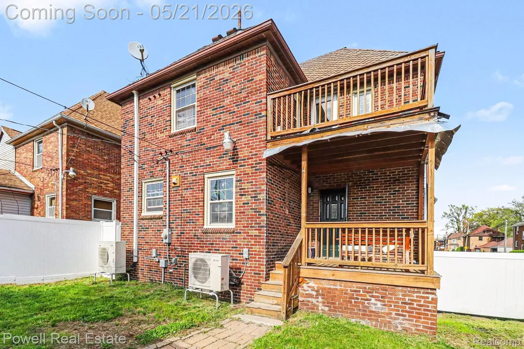 17503 Prairie Street Detroit City MI 48221