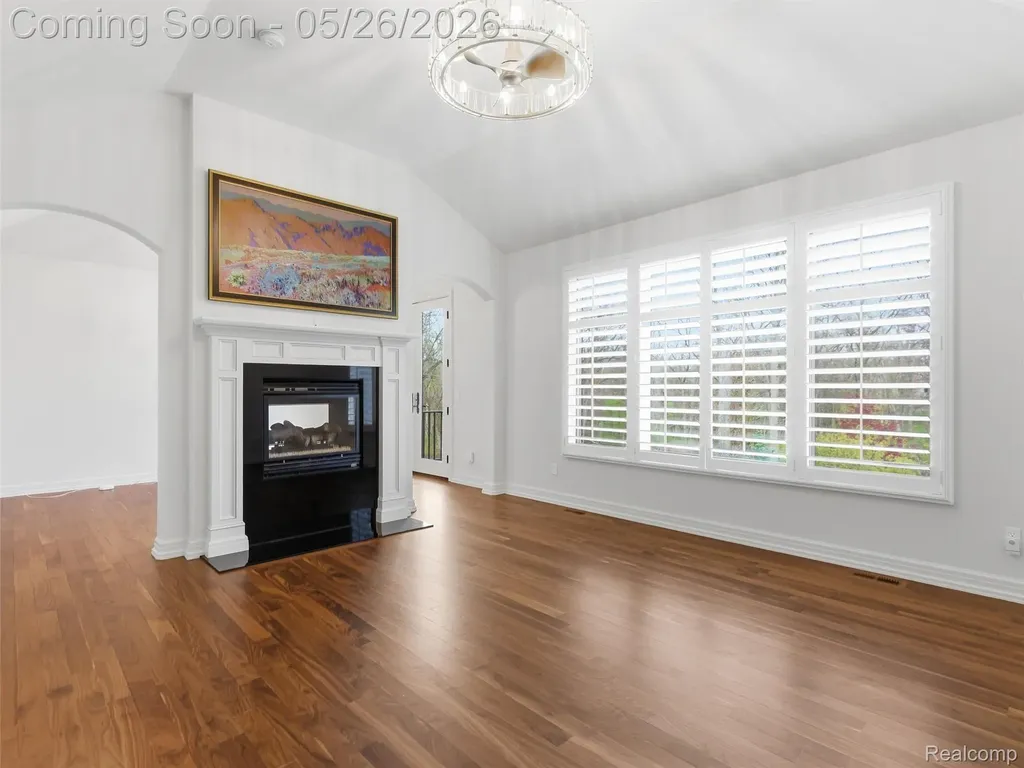 2475 Creekside Court Oakland Charter Township MI 48306