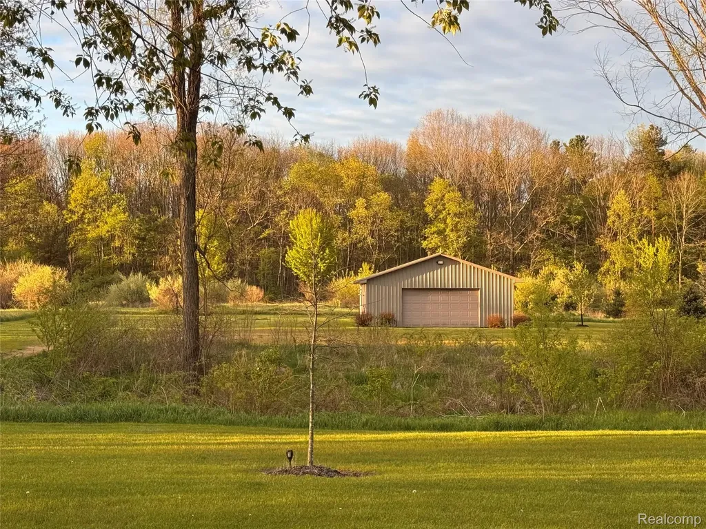 12390 Country Creek Drive Atlas Township MI 48438