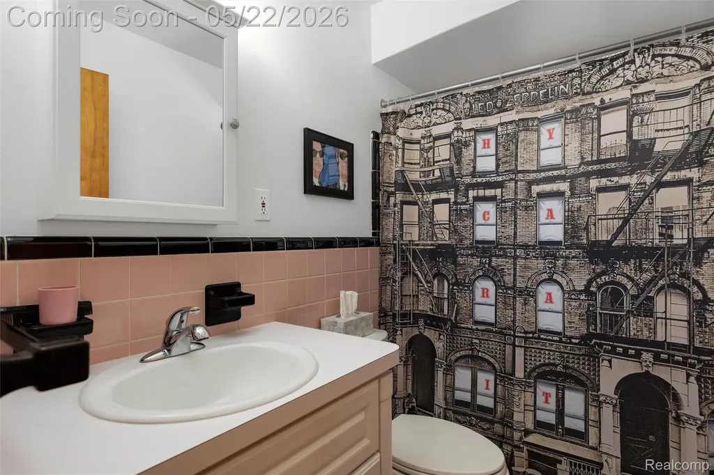 11720 Nathaline Redford Charter Township MI 48239