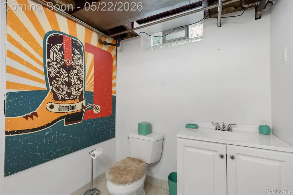 11720 Nathaline Redford Charter Township MI 48239