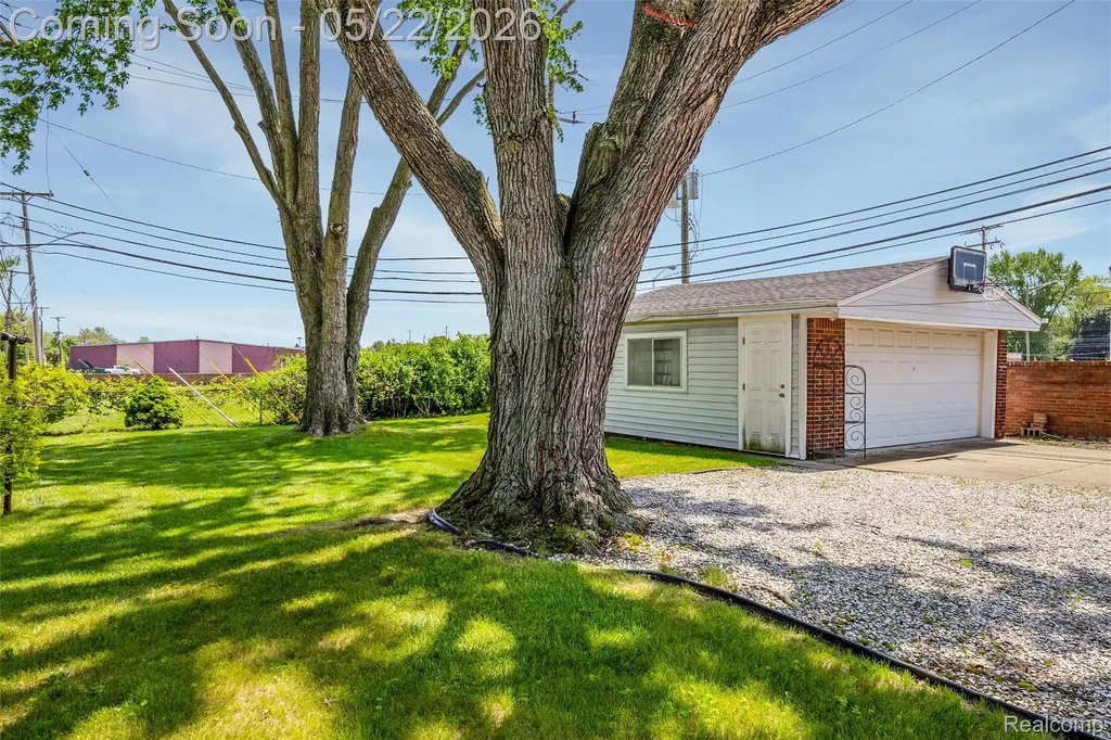 11720 Nathaline Redford Charter Township MI 48239