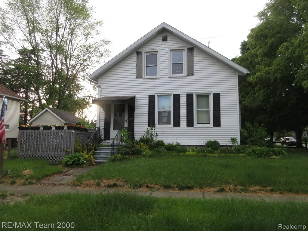 604 Smith Street Monroe City MI 48161