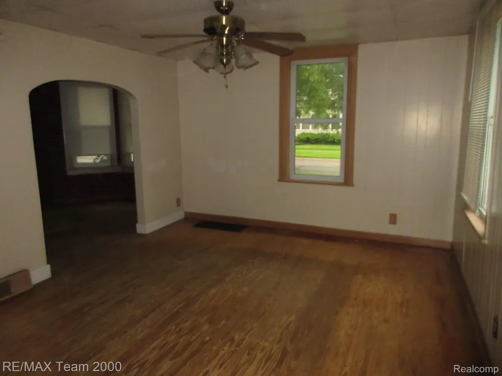 604 Smith Street Monroe City MI 48161