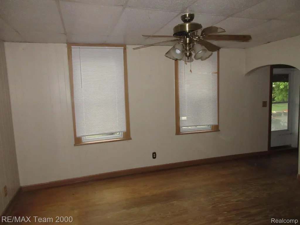 604 Smith Street Monroe City MI 48161