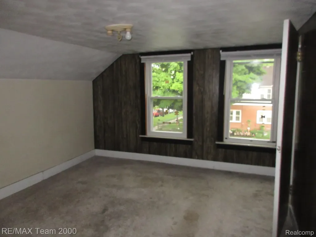 604 Smith Street Monroe City MI 48161