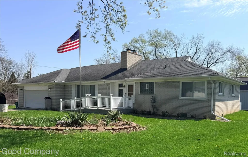 25400 Springbrook Drive Farmington Hills City MI 48336