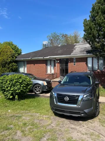 12940 -12950 John R Street Highland Park City MI 48203