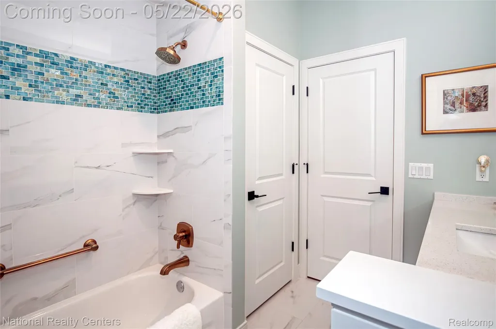 14170 Kings Park Court Shelby Charter Township MI 48315
