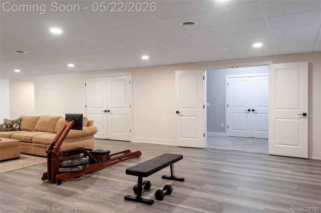 14170 Kings Park Court Shelby Charter Township MI 48315